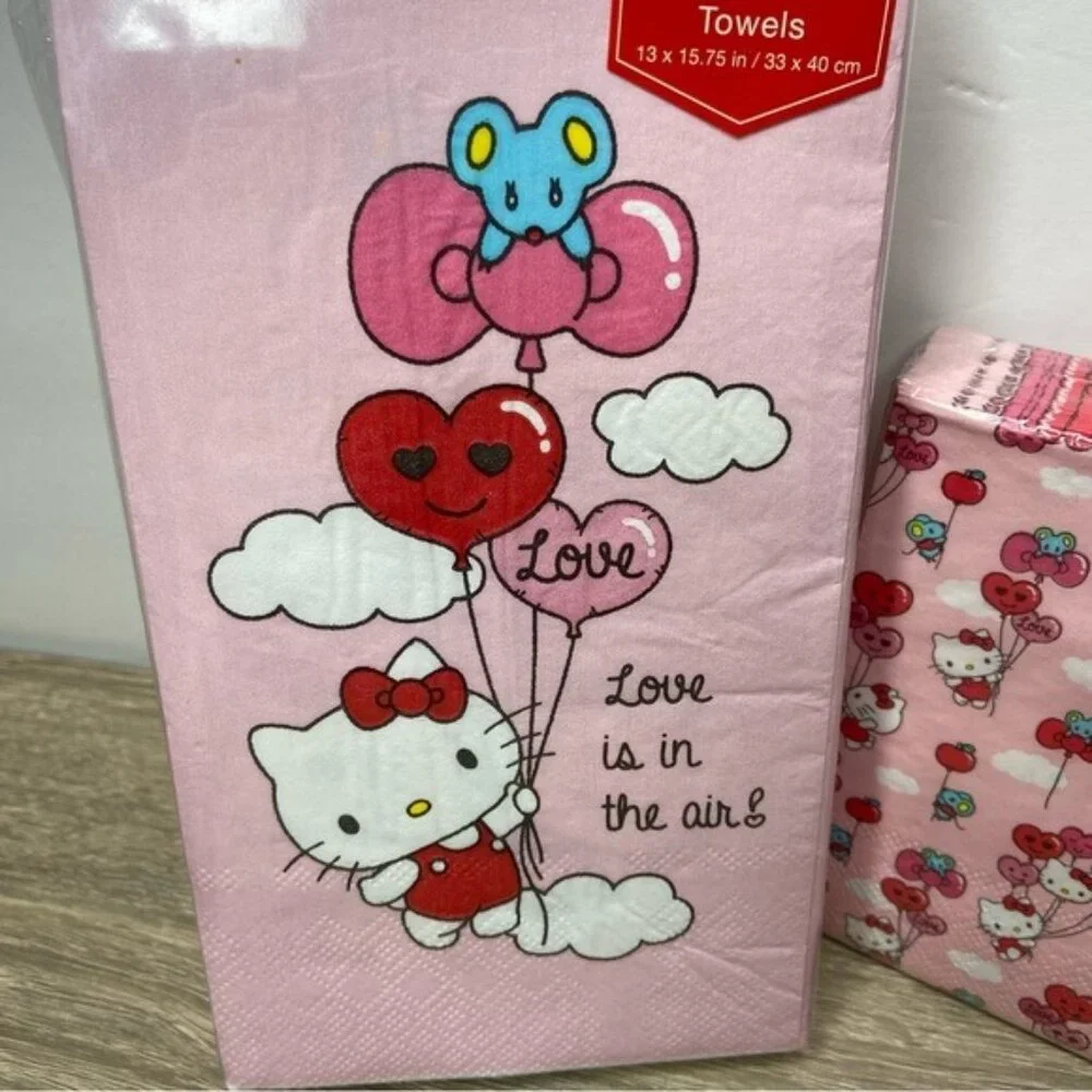 Hello Kitty Guest & Beverage Napkin Bundle NEW